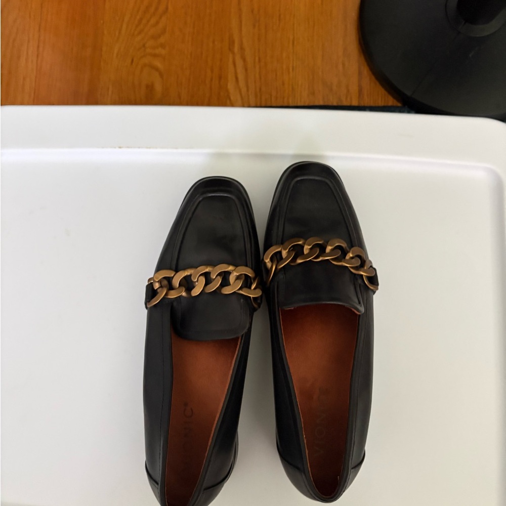 Vionic Black Loafers with Gold Chain